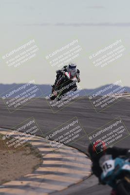 media/Sep-21-2025-Race Pace (Sun) [[98bf33ef95]]/Non Verified/1-Turns 9 and 10 (8am)/